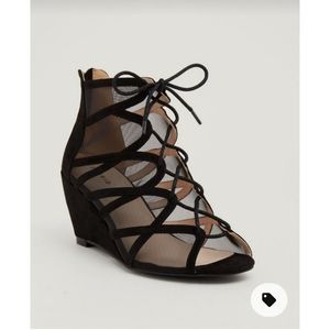 Mesh scalloped lace up mini wedges